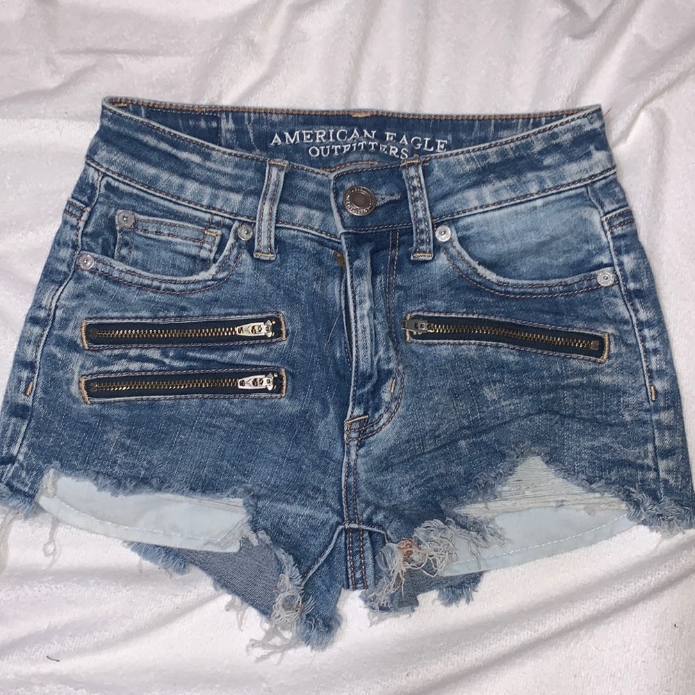 American Eagle High Rise Jean Shorts - distressed with zipper design
